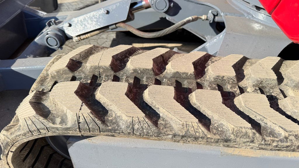 Takeuchi TB230 - 2019 Year - 2435 Hours - 2X Buckets - NEW Tracks - Mini-ekskavators: foto 4 Takeuchi TB230 - 2019 Year - 2435 Hours - 2X Buckets - NEW Tracks - Mini-ekskavators: foto 4