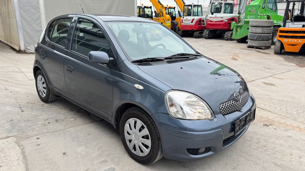 Toyota Yaris 1.3 - Petrol - 5 Doors - AC - Vieglā automašīna: foto 2 Toyota Yaris 1.3 - Petrol - 5 Doors - AC - Vieglā automašīna: foto 2