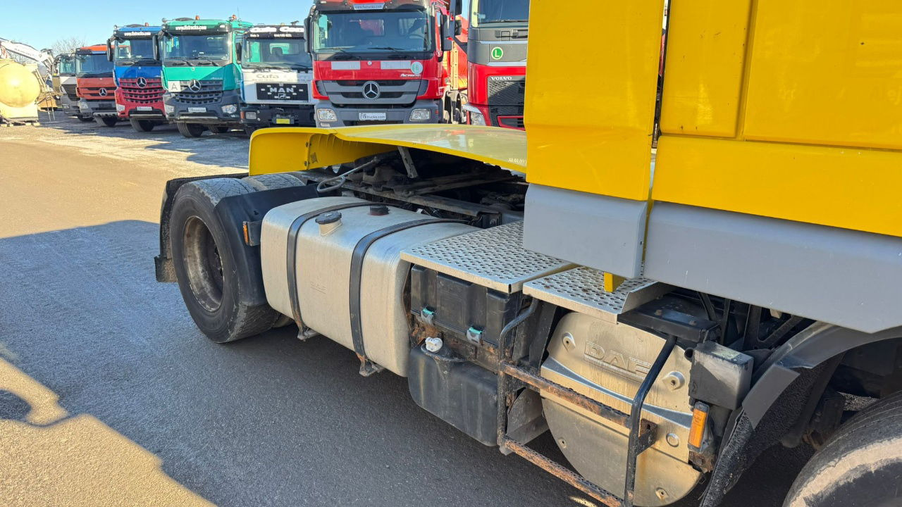 DAF XF 105.460 4x2 tractor unit - manual gear - Vilcējs: foto 4 DAF XF 105.460 4x2 tractor unit - manual gear - Vilcējs: foto 4