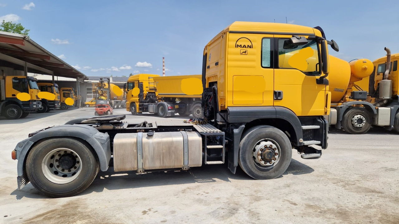 MAN 18.440 4x4 BLS tractor unit - tipp. hydraulics - Vilcējs: foto 3 MAN 18.440 4x4 BLS tractor unit - tipp. hydraulics - Vilcējs: foto 3