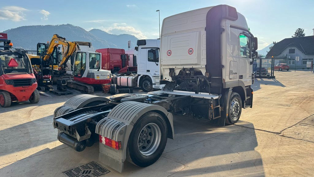 Mercedes-Benz Actros 1841 LS 4x2 tractor unit - Vilcējs: foto 3 Mercedes-Benz Actros 1841 LS 4x2 tractor unit - Vilcējs: foto 3