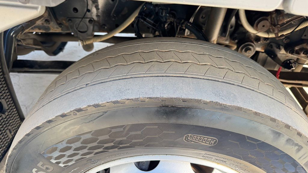 Mercedes-Benz Actros 1841 LS 4x2 tractor unit - Vilcējs: foto 5 Mercedes-Benz Actros 1841 LS 4x2 tractor unit - Vilcējs: foto 5