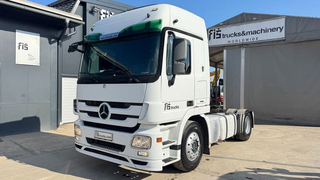 Mercedes-Benz Actros 1841 LS 4x2 tractor unit - retarder - Vilcējs: foto 1 Mercedes-Benz Actros 1841 LS 4x2 tractor unit - retarder - Vilcējs: foto 1