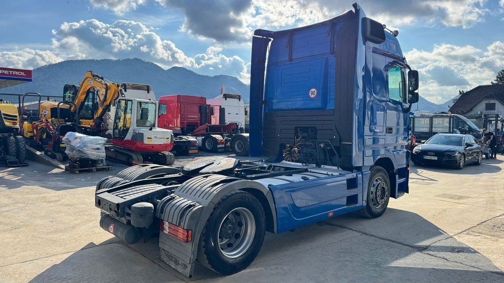 Mercedes-Benz Actros 1844 4x2 tractor unit - retarder - Vilcējs: foto 5 Mercedes-Benz Actros 1844 4x2 tractor unit - retarder - Vilcējs: foto 5