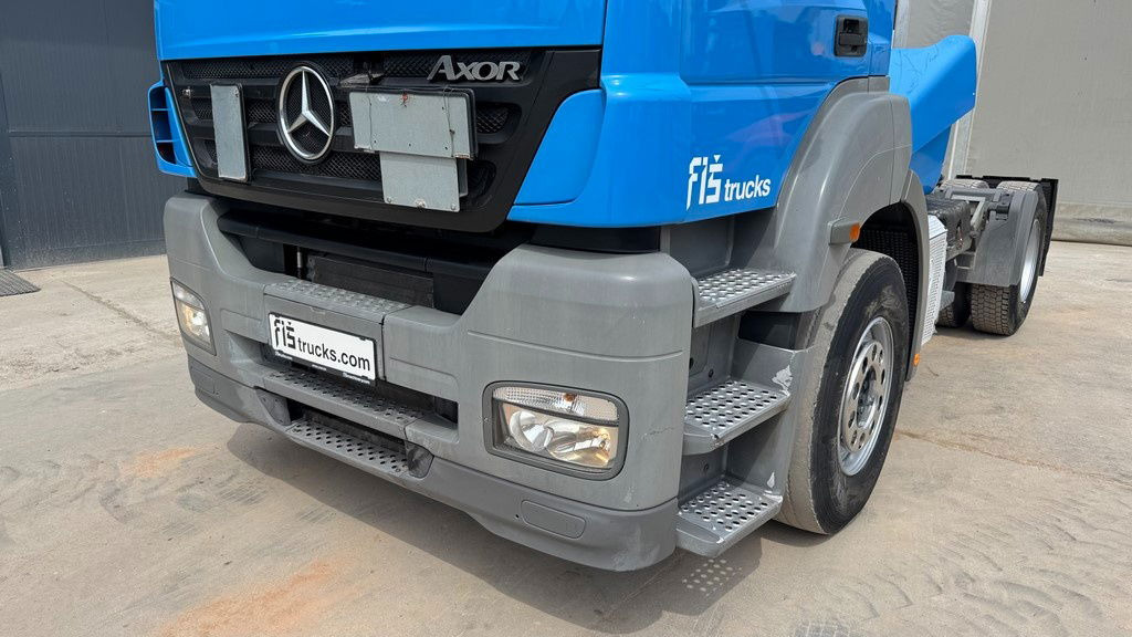Mercedes-Benz Axor 1840 LS 4x2 tipper hydraulics - Vilcējs: foto 2 Mercedes-Benz Axor 1840 LS 4x2 tipper hydraulics - Vilcējs: foto 2