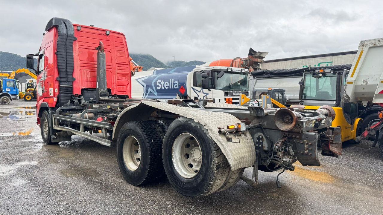 Volvo FH 12 460 6x2 Meiller abroll tipper - motor brake - lifting axle - Konteineru vedējs/ Kravas automašīna ar noņemamā virsbūve: foto 4 Volvo FH 12 460 6x2 Meiller abroll tipper - motor brake - lifting axle - Konteineru vedējs/ Kravas automašīna ar noņemamā virsbūve: foto 4