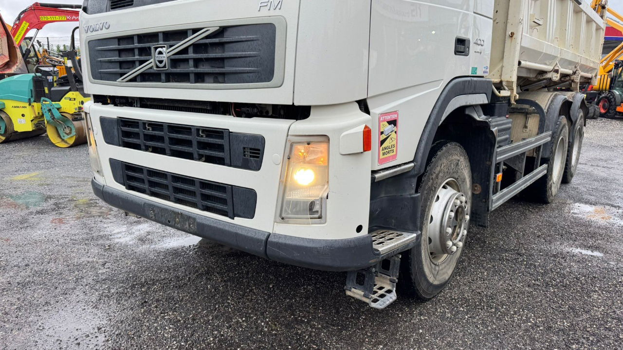 Volvo FM 400 6x4 bordmatic tipper - motor brake - Kravas automašīna pašizgāzējs: foto 2 Volvo FM 400 6x4 bordmatic tipper - motor brake - Kravas automašīna pašizgāzējs: foto 2