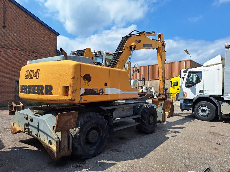 Liebherr A904C - Riteņu ekskavators: foto 3 Liebherr A904C - Riteņu ekskavators: foto 3