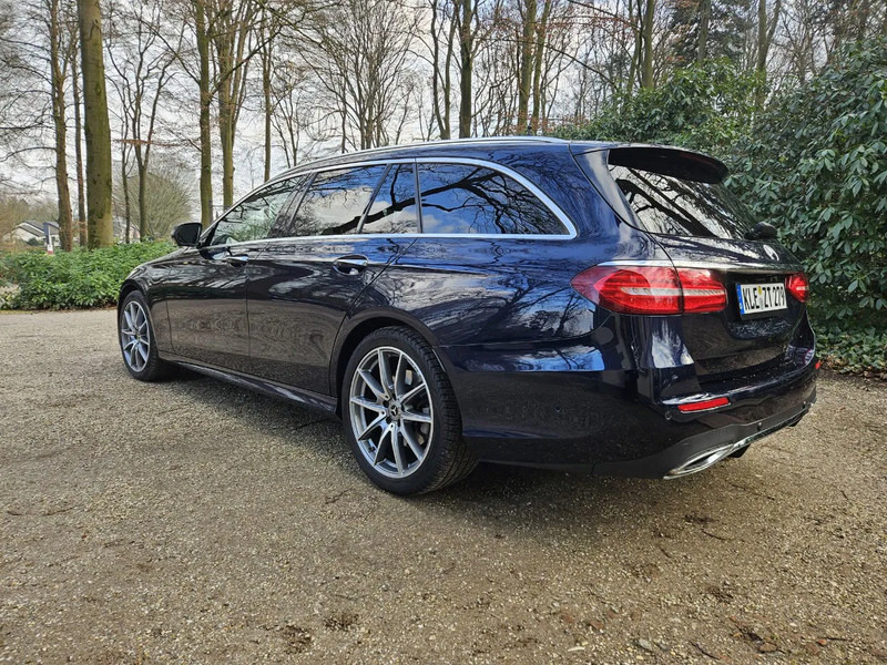 Mercedes-Benz E-Klasse E-Klasse - Vieglā automašīna: foto 3 Mercedes-Benz E-Klasse E-Klasse - Vieglā automašīna: foto 3