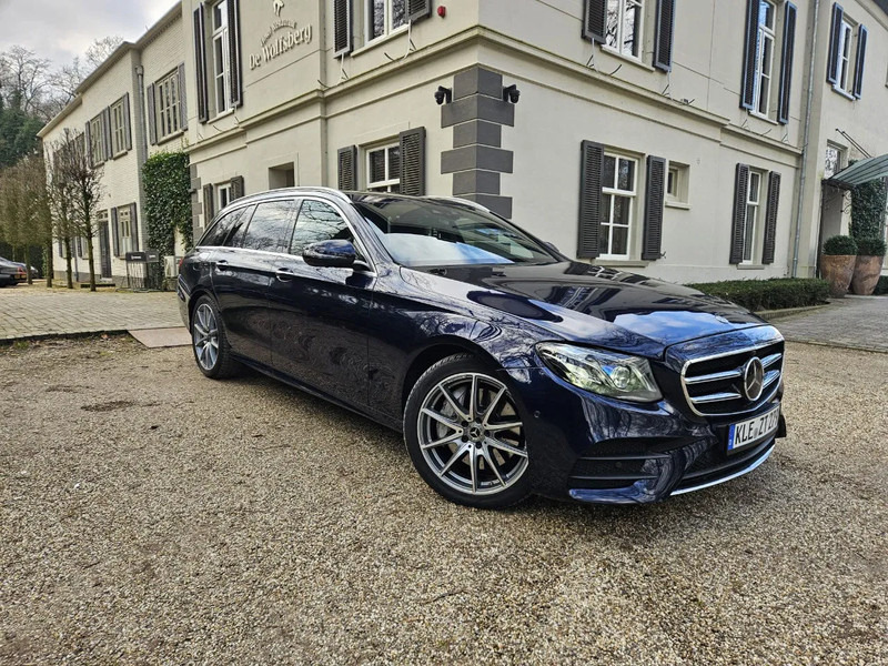 Mercedes-Benz E-Klasse E-Klasse - Vieglā automašīna: foto 4 Mercedes-Benz E-Klasse E-Klasse - Vieglā automašīna: foto 4