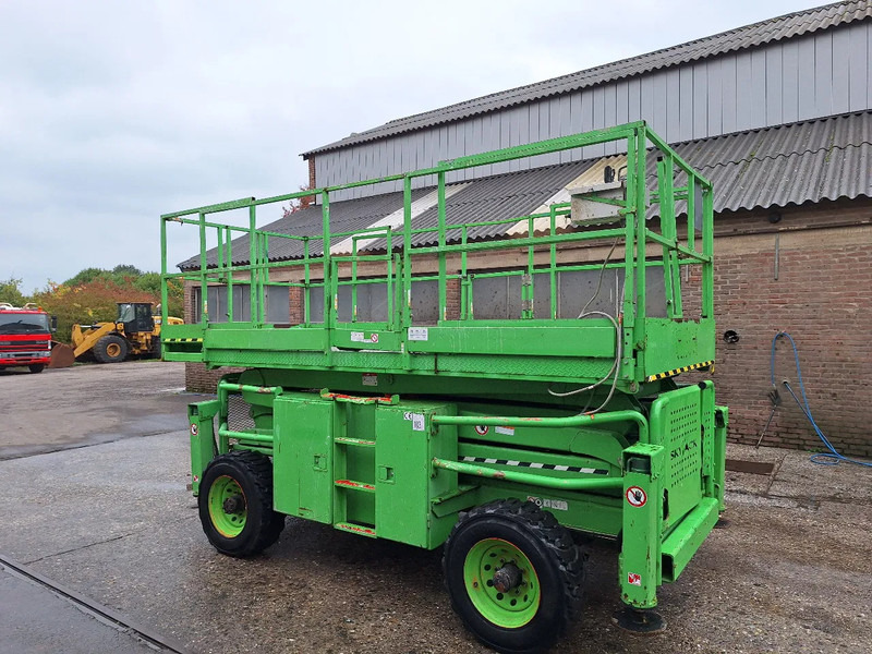 Skyjack SJ-8831 - Šķērveida pacēlājs: foto 3 Skyjack SJ-8831 - Šķērveida pacēlājs: foto 3