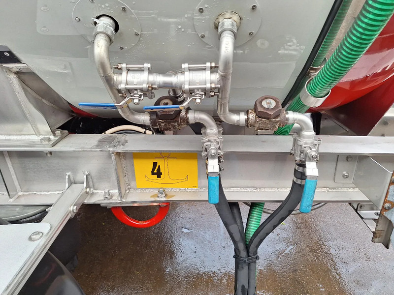 Van Hool 3D0020 ADR AT,FL,OX - Puspiekabe cisterna: foto 5 Van Hool 3D0020 ADR AT,FL,OX - Puspiekabe cisterna: foto 5