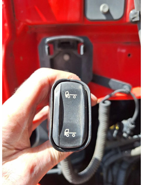 Vilcējs Iveco Stralis 510 Stralis 510: foto 20