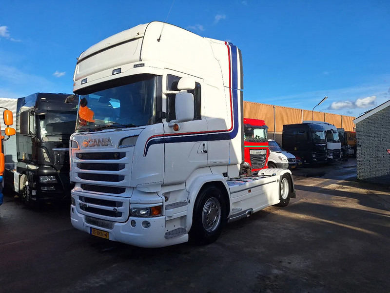 Scania R520 R520 V8 - Vilcējs: foto 1 Scania R520 R520 V8 - Vilcējs: foto 1