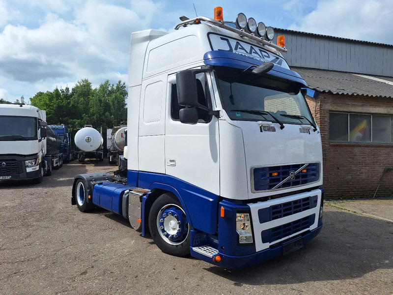 Volvo FH 400 - Vilcējs: foto 3 Volvo FH 400 - Vilcējs: foto 3
