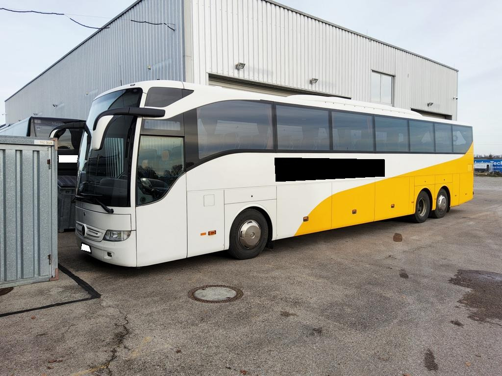Mercedes Benz Tourismo 17 RHD - L 62 Sitze / ORIGINAL KM !! - Starppilsētu autobuss: foto 4 Mercedes Benz Tourismo 17 RHD - L 62 Sitze / ORIGINAL KM !! - Starppilsētu autobuss: foto 4