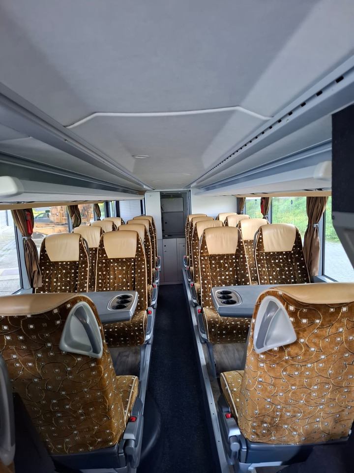 Setra S 431 DT Stehküche / PowerShift - Divstāvu autobuss: foto 5 Setra S 431 DT Stehküche / PowerShift - Divstāvu autobuss: foto 5