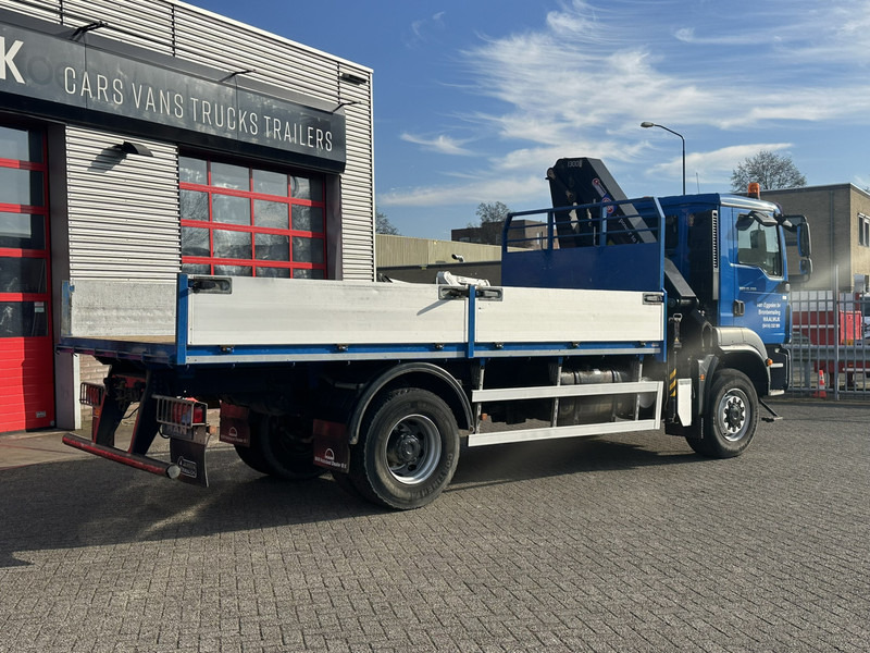 MAN TGM 18-290 4x4 Kraan met Open laadbak HMF Kraan 13 T - Kravas auto ar manipulatoru: foto 4 MAN TGM 18-290 4x4 Kraan met Open laadbak HMF Kraan 13 T - Kravas auto ar manipulatoru: foto 4