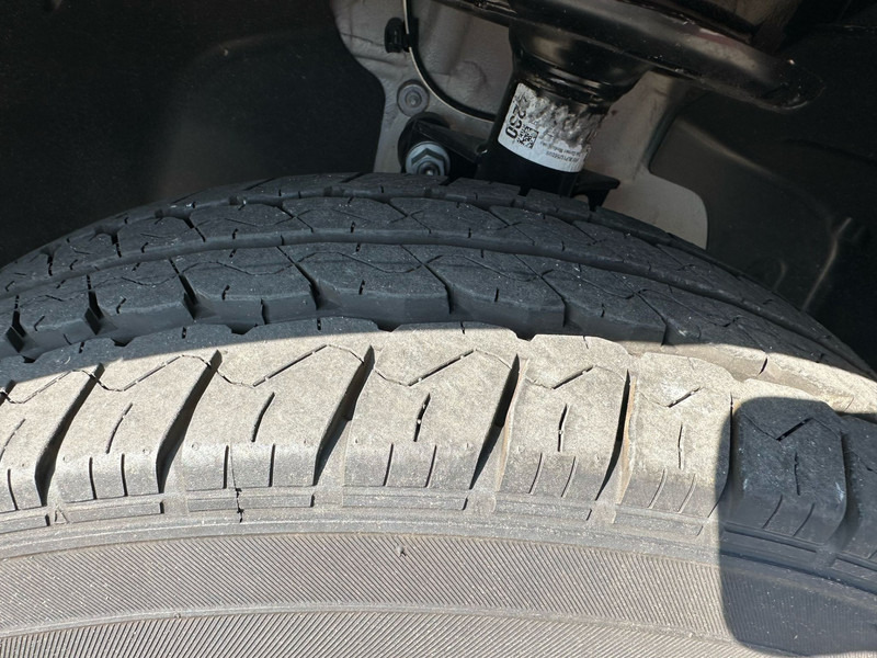 Mazs furgons Volkswagen Crafter 2.0 L 140 PK Veel Opties Nieuw: foto 16