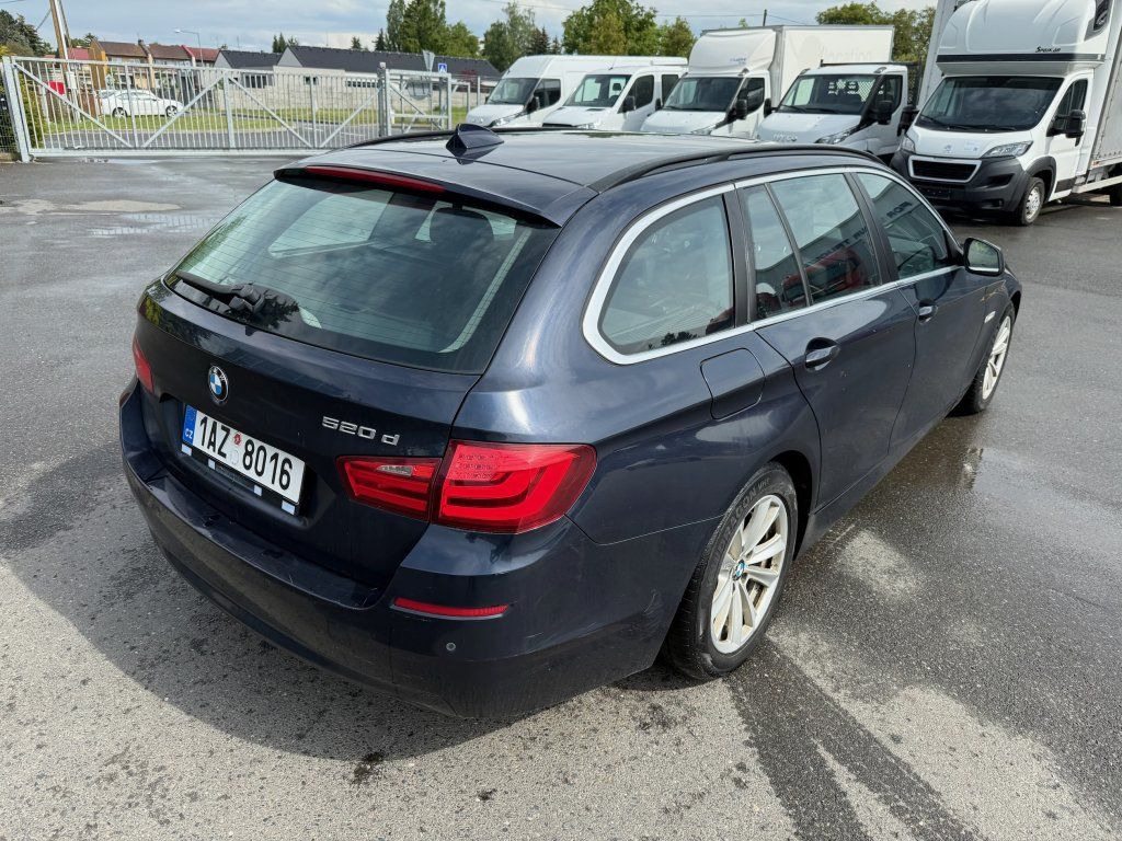 BMW 520D Touring F11 - Vieglā automašīna: foto 5 BMW 520D Touring F11 - Vieglā automašīna: foto 5