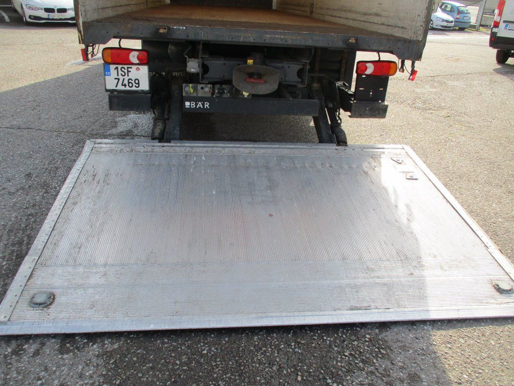 DAF LF 12.260 - Kravas automašīna ar tentu: foto 5 DAF LF 12.260 - Kravas automašīna ar tentu: foto 5