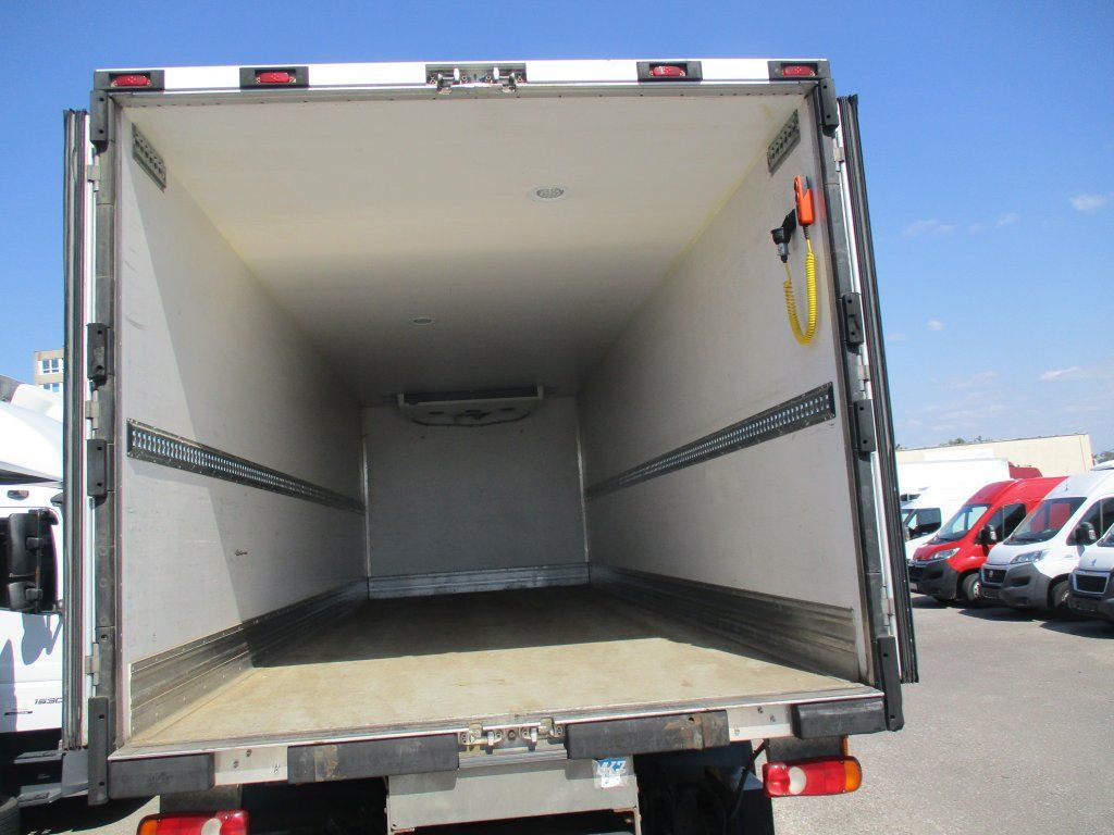 DAF LF 18.260 DAF LF 18.260 Xarios 600 - Kravas automašīna refrižerators: foto 5 DAF LF 18.260 DAF LF 18.260 Xarios 600 - Kravas automašīna refrižerators: foto 5