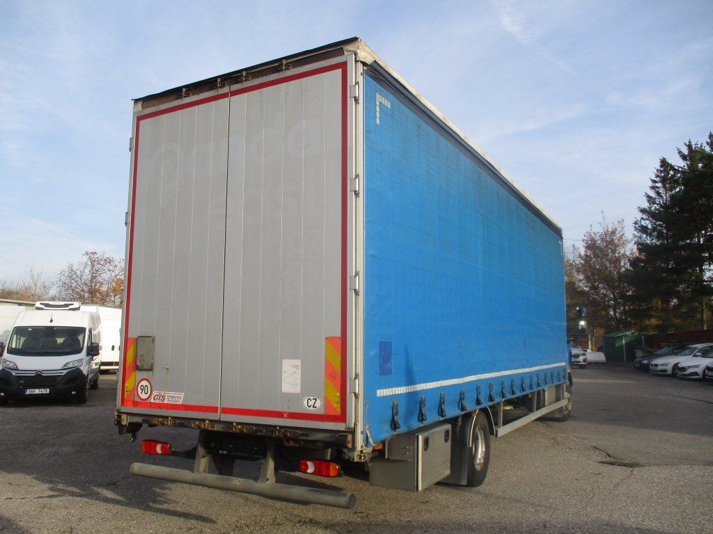 DAF LF 290 FA - Bortu kravas automašīna/ Platforma: foto 2 DAF LF 290 FA - Bortu kravas automašīna/ Platforma: foto 2