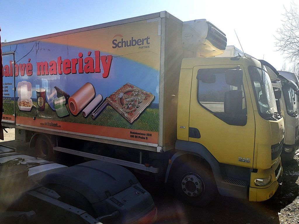 DAF LF45.210 mit Carrier Motorschaden engineproblem - Kravas automašīna refrižerators: foto 1 DAF LF45.210 mit Carrier Motorschaden engineproblem - Kravas automašīna refrižerators: foto 1