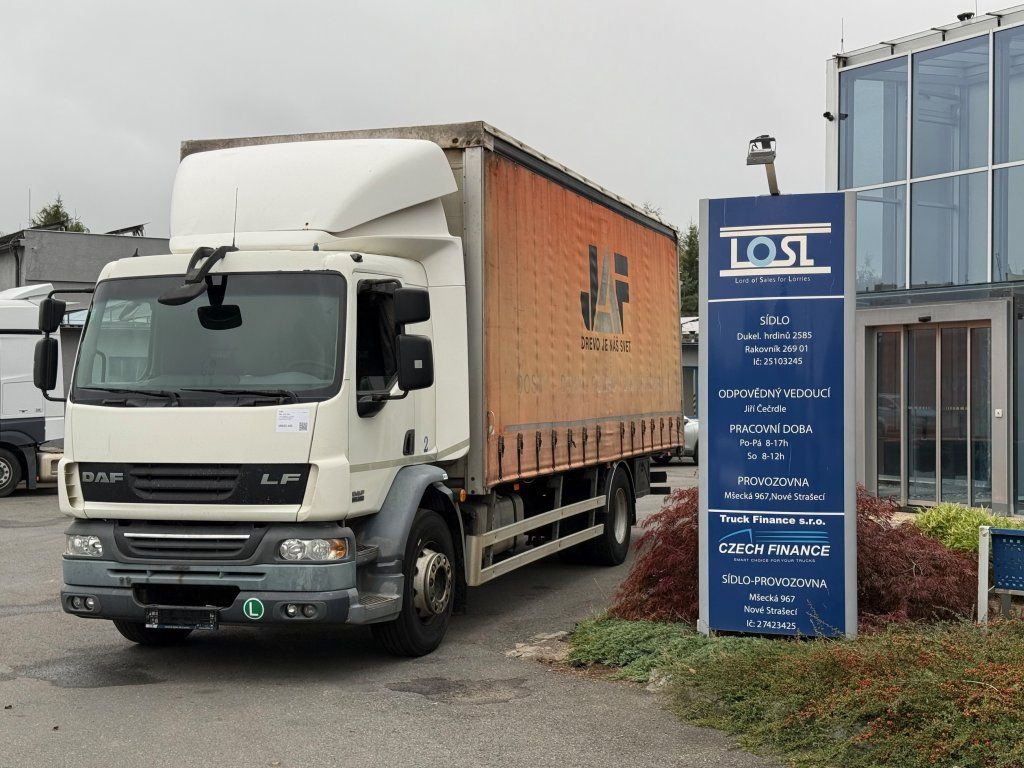 DAF LF55.250 EURO 4 - Kravas automašīna ar tentu: foto 1 DAF LF55.250 EURO 4 - Kravas automašīna ar tentu: foto 1