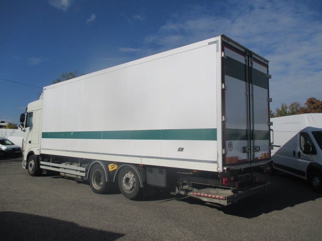 DAF XF 480, 6x2, - Kravas automašīna ar slēgto virsbūvi: foto 2 DAF XF 480, 6x2, - Kravas automašīna ar slēgto virsbūvi: foto 2