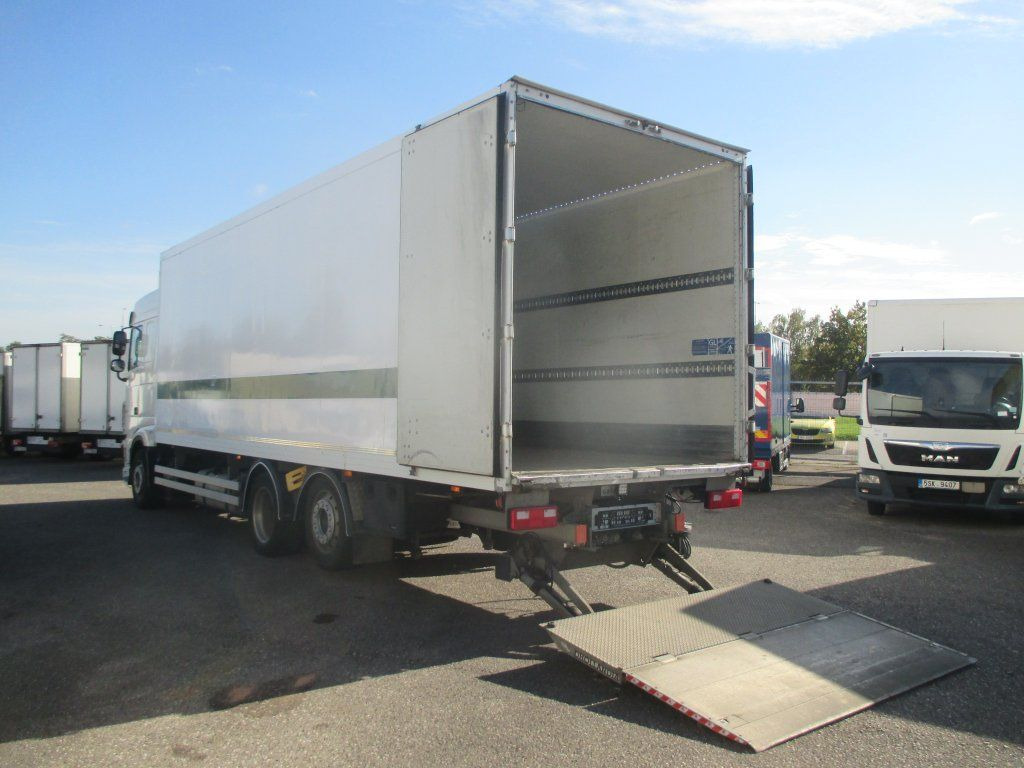 DAF XF 480, 6x2, - Kravas automašīna ar slēgto virsbūvi: foto 4 DAF XF 480, 6x2, - Kravas automašīna ar slēgto virsbūvi: foto 4