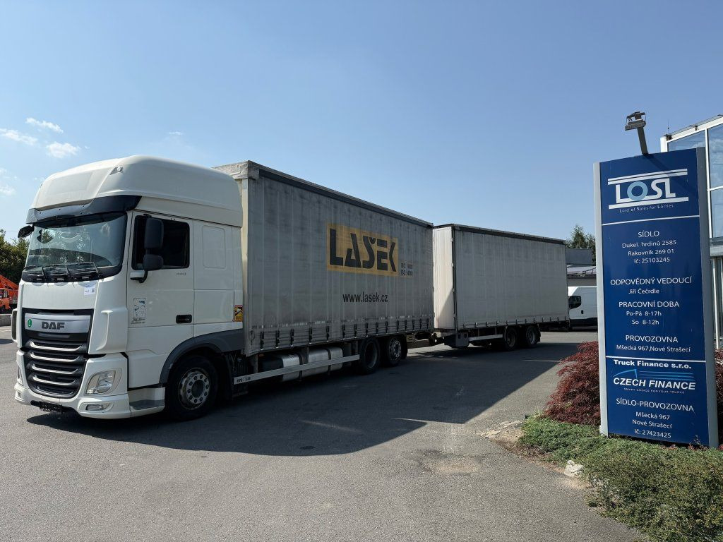 DAF XF440 EURO 6 6x2 + Agrikom - Kravas automašīna ar tentu: foto 1 DAF XF440 EURO 6 6x2 + Agrikom - Kravas automašīna ar tentu: foto 1