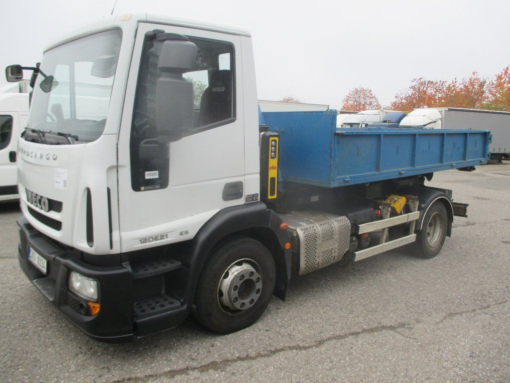 Iveco 120E Iveco 120E - Pacēlājs ar āķi: foto 1 Iveco 120E Iveco 120E - Pacēlājs ar āķi: foto 1