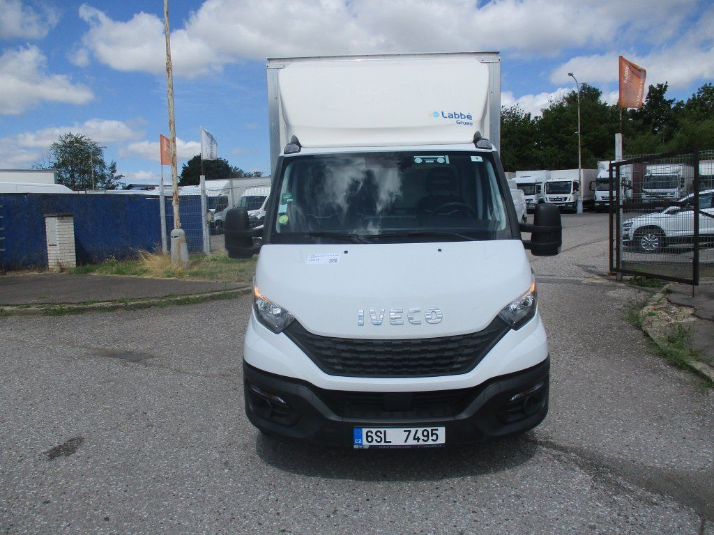 Iveco 35C16 Daily 3,0l - Furgons ar slēgtā virsbūve: foto 2 Iveco 35C16 Daily 3,0l - Furgons ar slēgtā virsbūve: foto 2