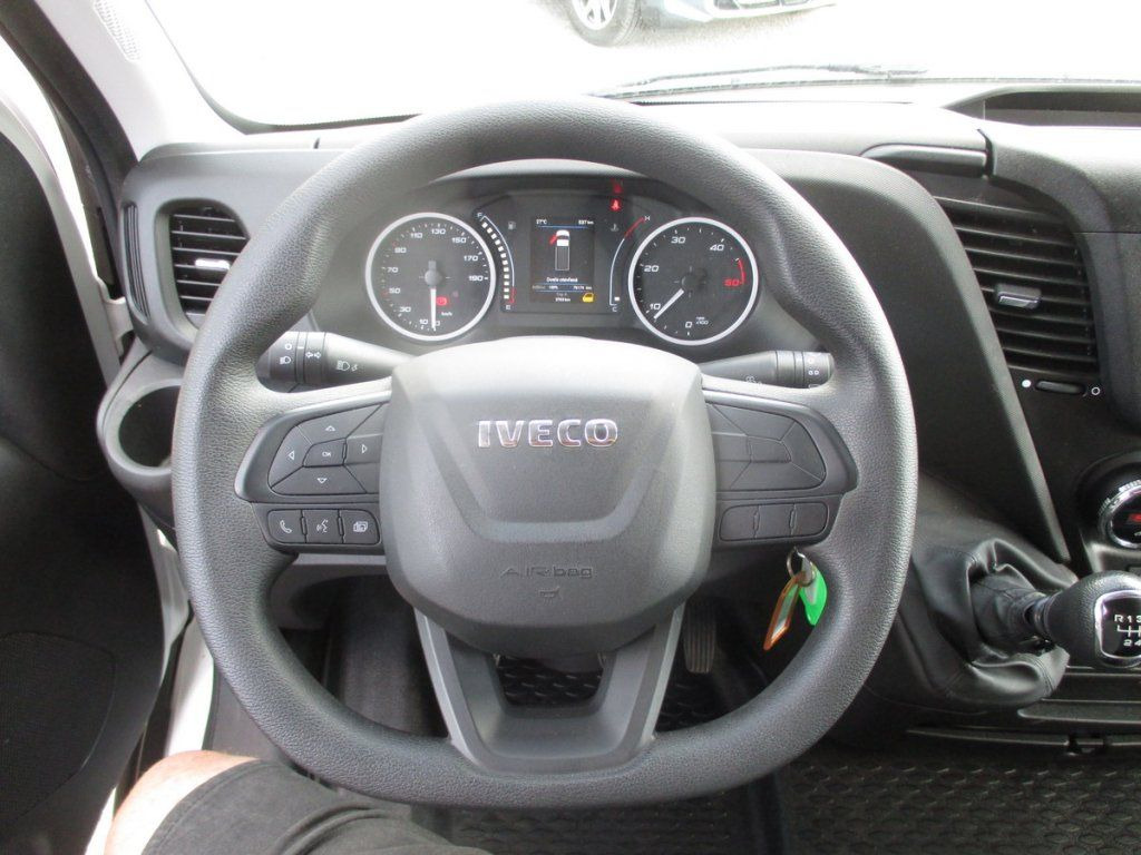 Kravas mikroautobuss Iveco 35S16 Daily EURO 6: foto 12