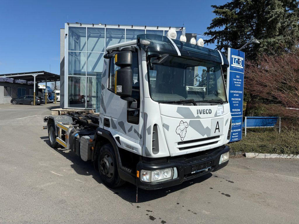 Iveco 75E18 EURO 4 - Komercauto pašizgāzējs: foto 2 Iveco 75E18 EURO 4 - Komercauto pašizgāzējs: foto 2