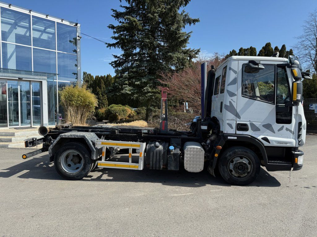 Iveco 75E18 EURO 4 - Komercauto pašizgāzējs: foto 3 Iveco 75E18 EURO 4 - Komercauto pašizgāzējs: foto 3