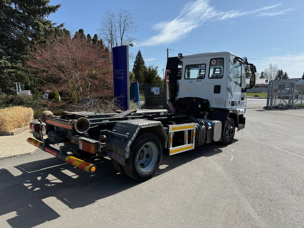 Iveco 75E18 EURO 4 - Komercauto pašizgāzējs: foto 4 Iveco 75E18 EURO 4 - Komercauto pašizgāzējs: foto 4