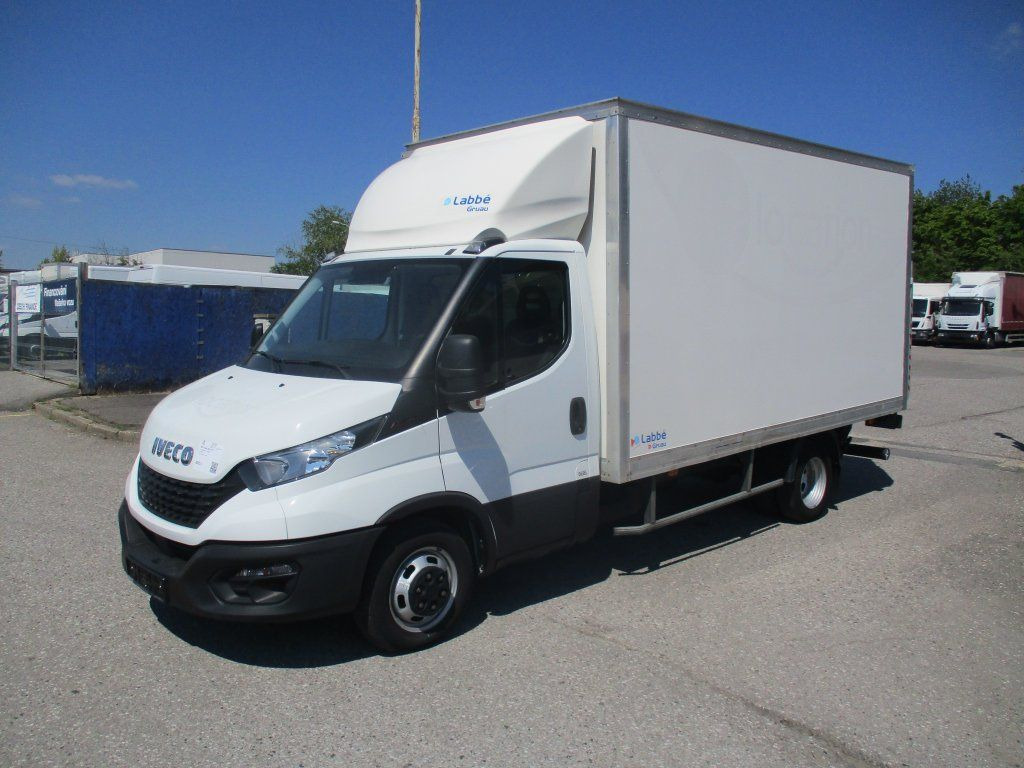 Iveco Daily 35C16 3.0 - Furgons ar slēgtā virsbūve: foto 1 Iveco Daily 35C16 3.0 - Furgons ar slēgtā virsbūve: foto 1