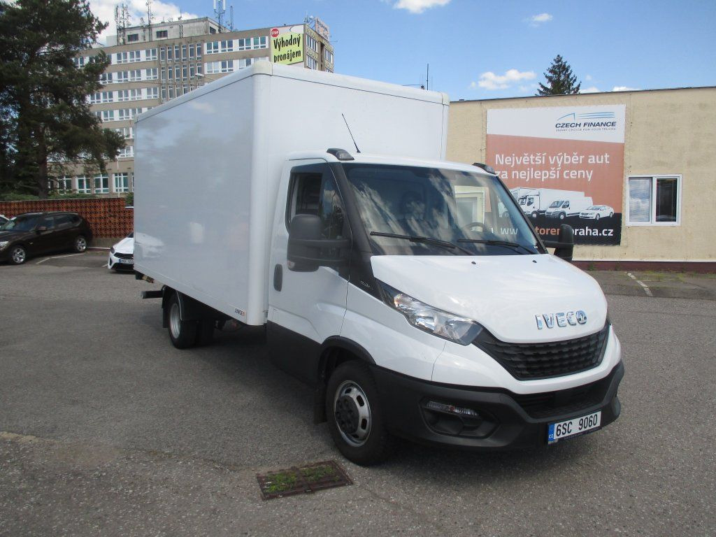 Iveco Daily 35C16 - Furgons ar slēgtā virsbūve: foto 3 Iveco Daily 35C16 - Furgons ar slēgtā virsbūve: foto 3