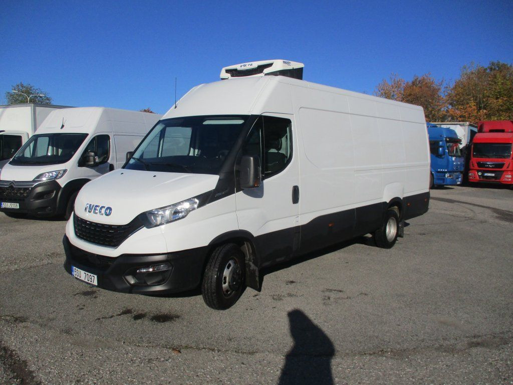 Iveco Daily 35C16 - Komercauto refrižerators: foto 3 Iveco Daily 35C16 - Komercauto refrižerators: foto 3