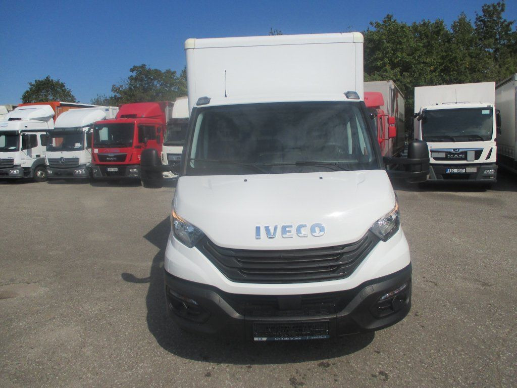 Iveco Daily 35C16 - Furgons ar slēgtā virsbūve: foto 2 Iveco Daily 35C16 - Furgons ar slēgtā virsbūve: foto 2