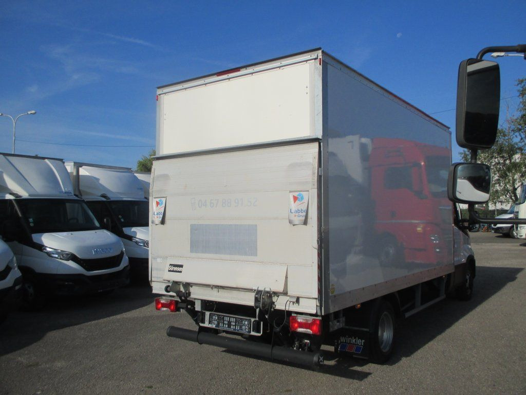 Iveco Daily 35C16 - Furgons ar slēgtā virsbūve: foto 5 Iveco Daily 35C16 - Furgons ar slēgtā virsbūve: foto 5