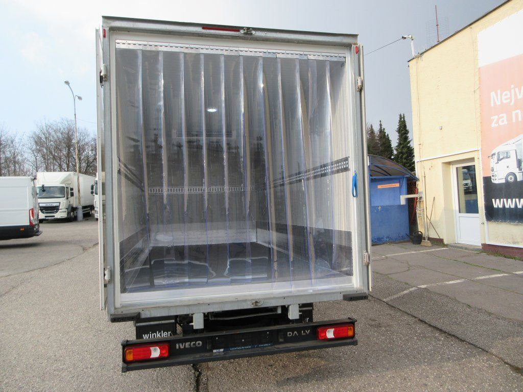 Furgons ar slēgtā virsbūve Iveco Daily 35C16 Iveco Daily 35C16: foto 8