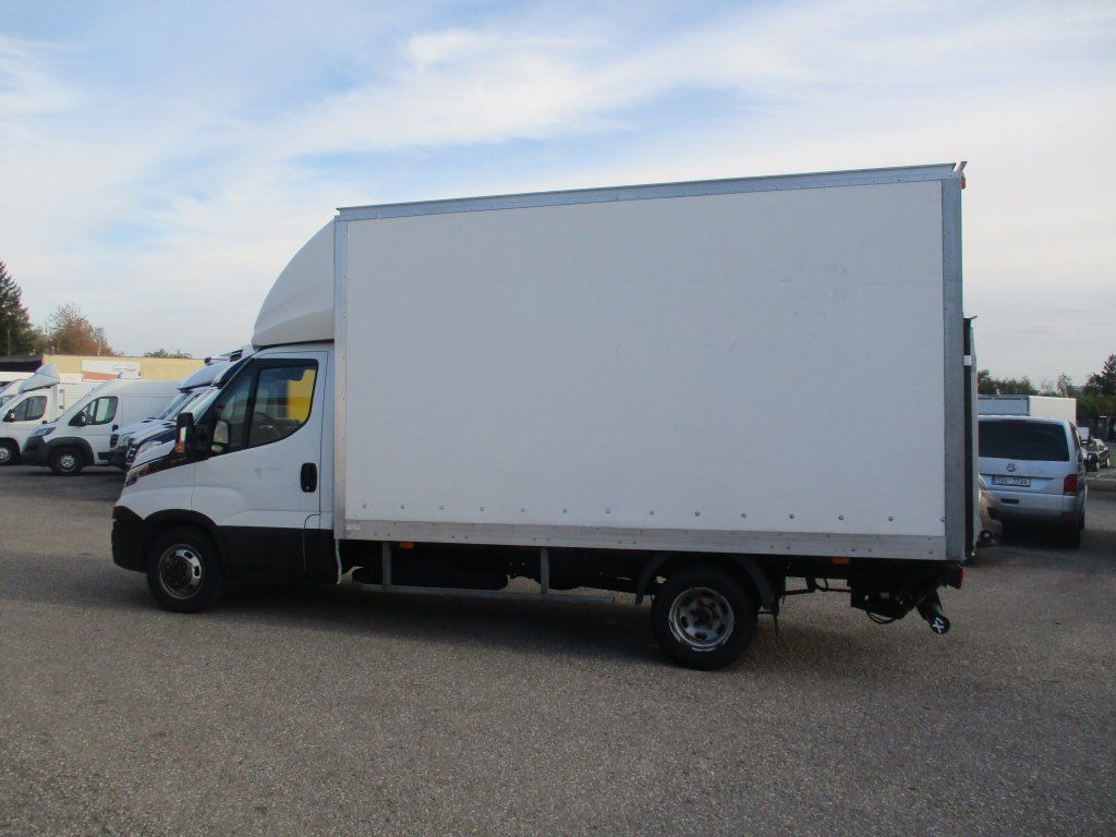Iveco Daily 35C16 mit LBW - Furgons ar slēgtā virsbūve: foto 4 Iveco Daily 35C16 mit LBW - Furgons ar slēgtā virsbūve: foto 4