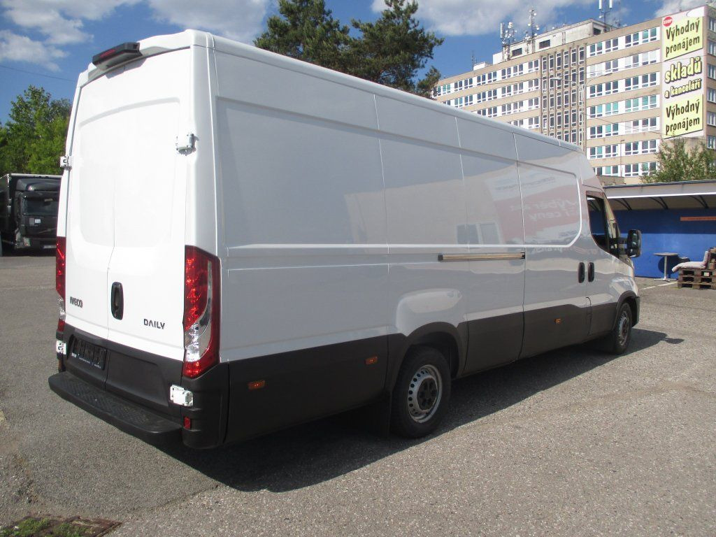 Iveco Daily 35S16 - Kravas mikroautobuss: foto 5 Iveco Daily 35S16 - Kravas mikroautobuss: foto 5