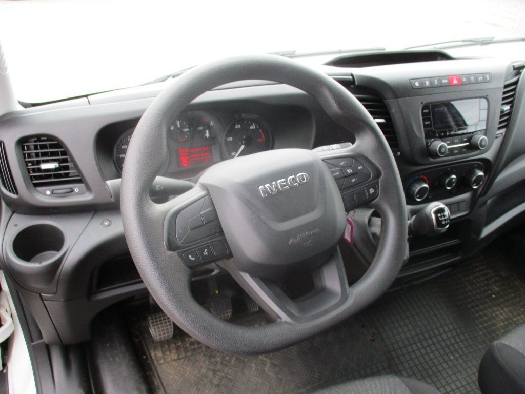 Iveco Daily 35S16 līzingu Iveco Daily 35S16: foto 15 Iveco Daily 35S16 līzingu Iveco Daily 35S16: foto 15