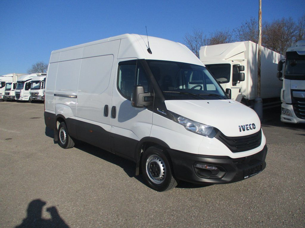 Iveco Daily 35S16 - Kravas mikroautobuss: foto 1 Iveco Daily 35S16 - Kravas mikroautobuss: foto 1