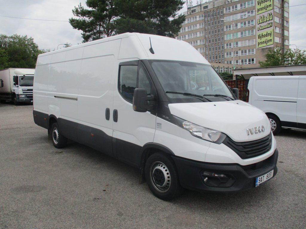 Iveco Daily 35S16 - Kravas mikroautobuss: foto 3 Iveco Daily 35S16 - Kravas mikroautobuss: foto 3