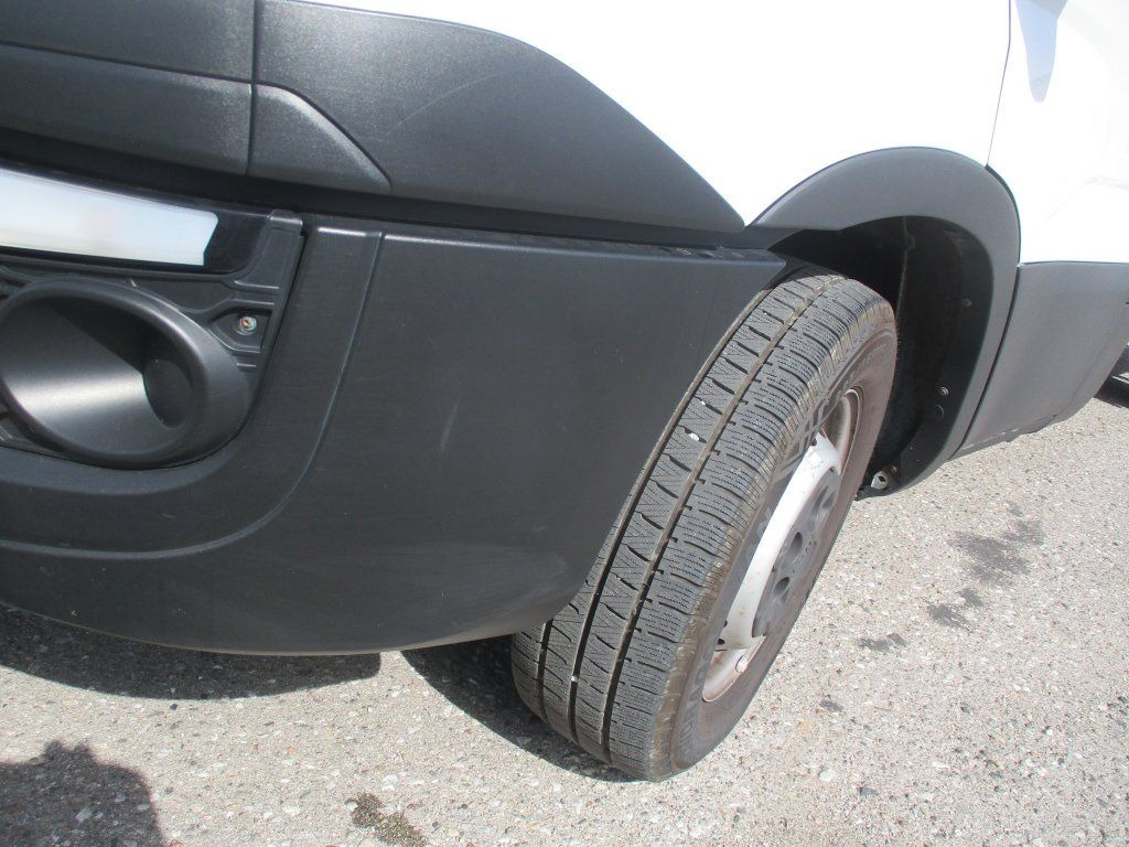 Iveco Daily 35S16 - Furgons ar slēgtā virsbūve: foto 5 Iveco Daily 35S16 - Furgons ar slēgtā virsbūve: foto 5